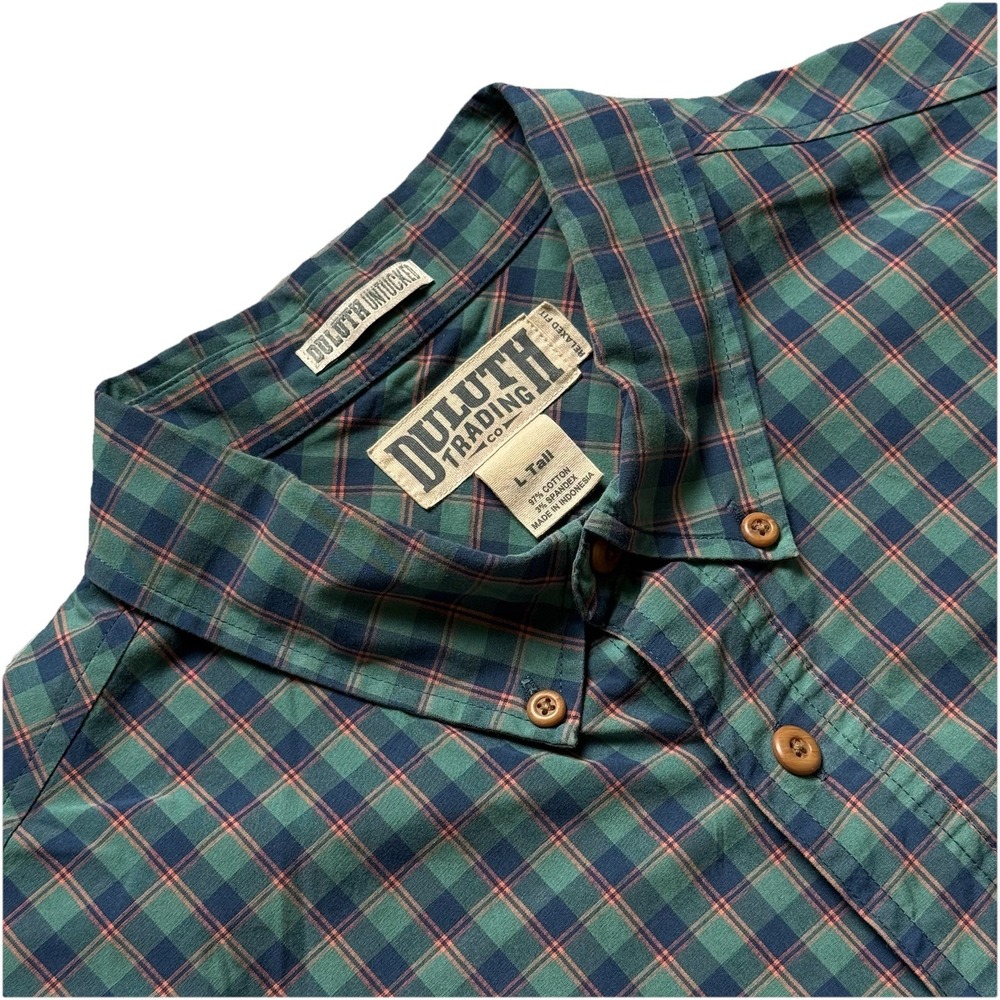 Duluth Trading Co Short Sleeve Button Down Shirt Mens LT Untucked Relaxed Plaid